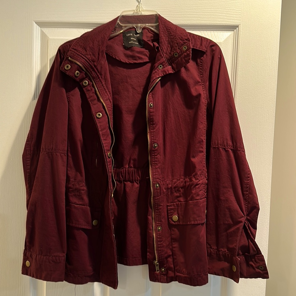 Lightweight fall jacket